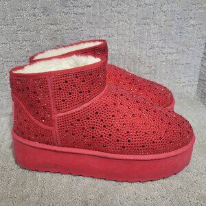 True Religion Terry Women’s Size 10M US Red Rhinestones Platform Ankle Boots.